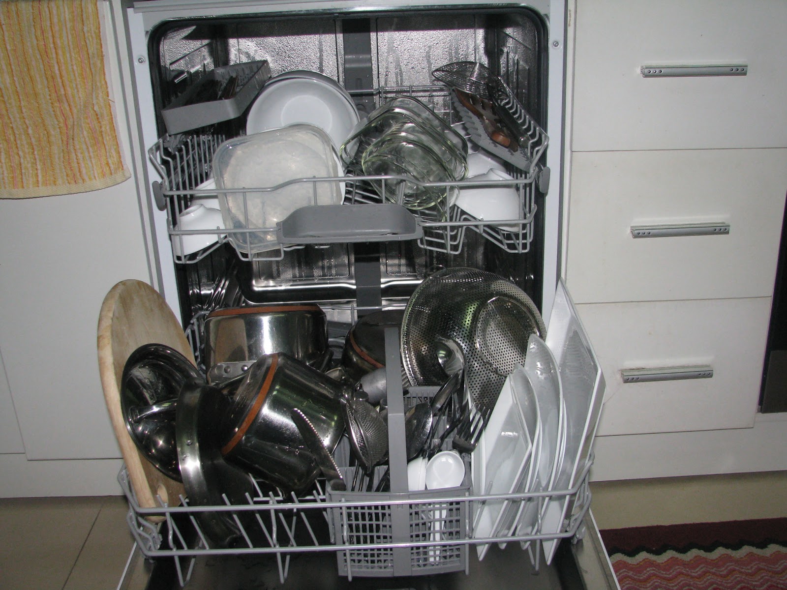 may-rua-bat-bosch-sms69p22eu-01 may-rua-bat-bosch-sms69p22eu-01