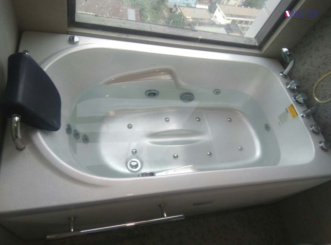 Các thiết bị hỗ trợ cho bồn tắm massage NG-5501